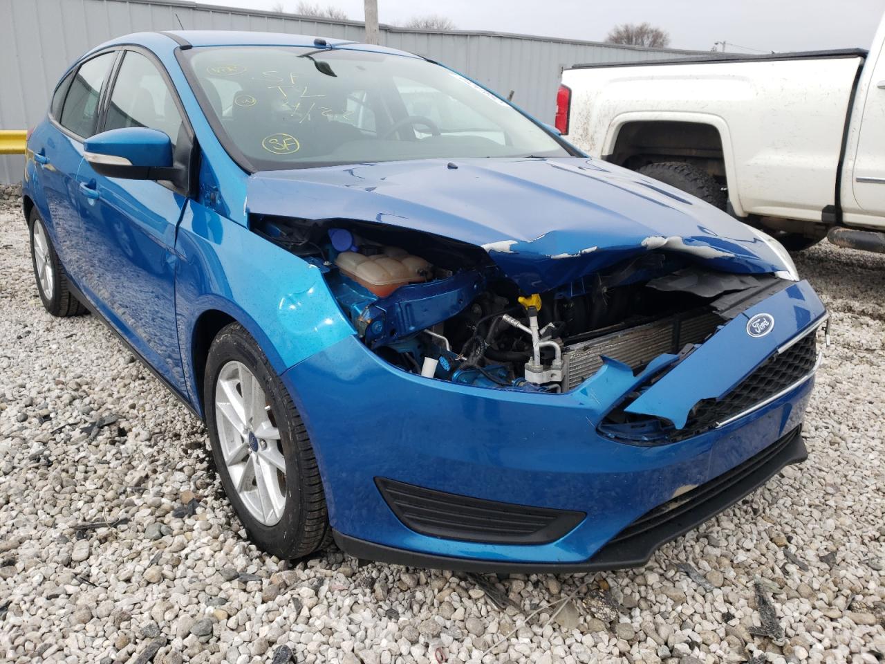 FORD FOCUS SE 2016 with VIN 1FADP3K24GL391682 - Photo from auction