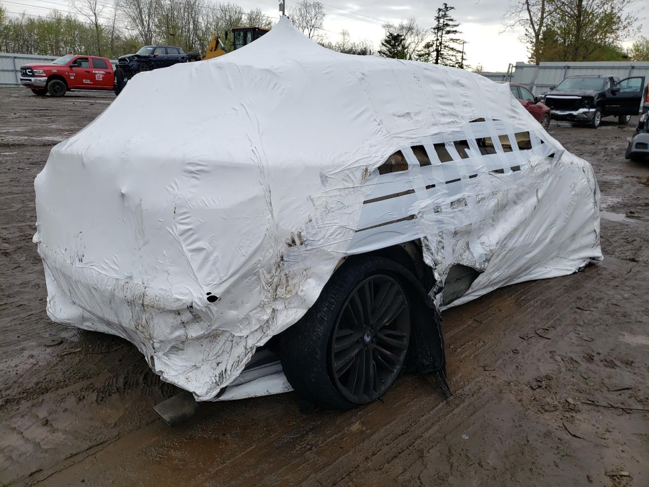 Photo 4 from auction – 2016 LINCOLN MKC RESERV with VIN 5LMTJ3DH6GUJ11661