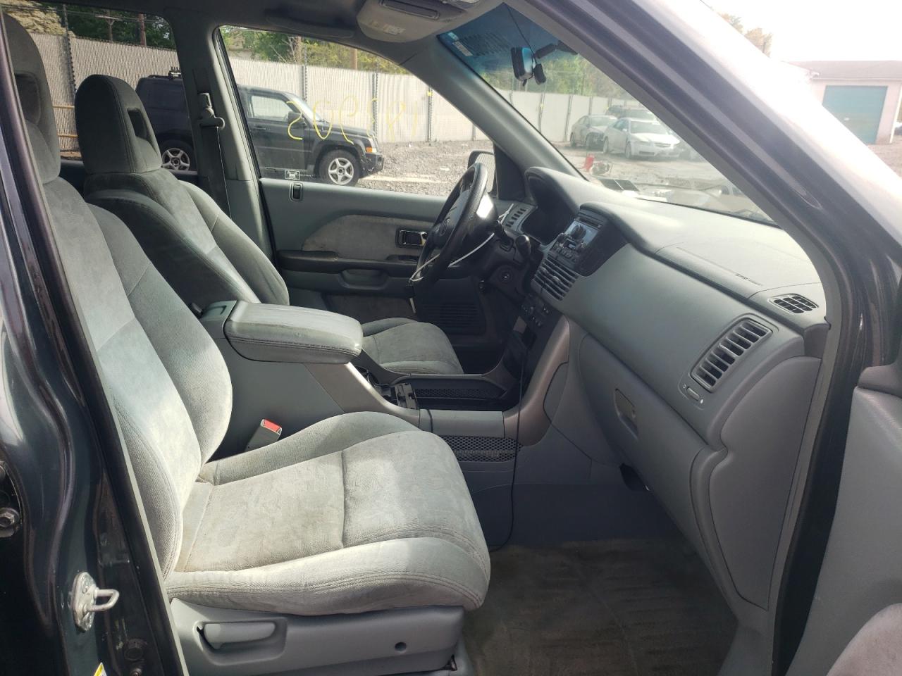 Photo 5 from auction – 2003 HONDA PILOT EX with VIN 2HKYF18433H622615