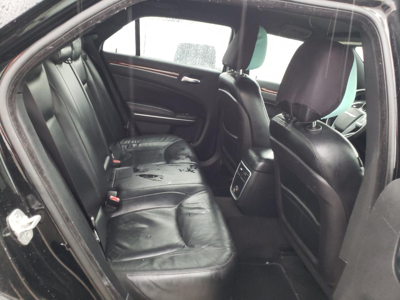 Photo 6 from auction – 2012 CHRYSLER 300 LIMITE with VIN 2C3CCACG6CH283589