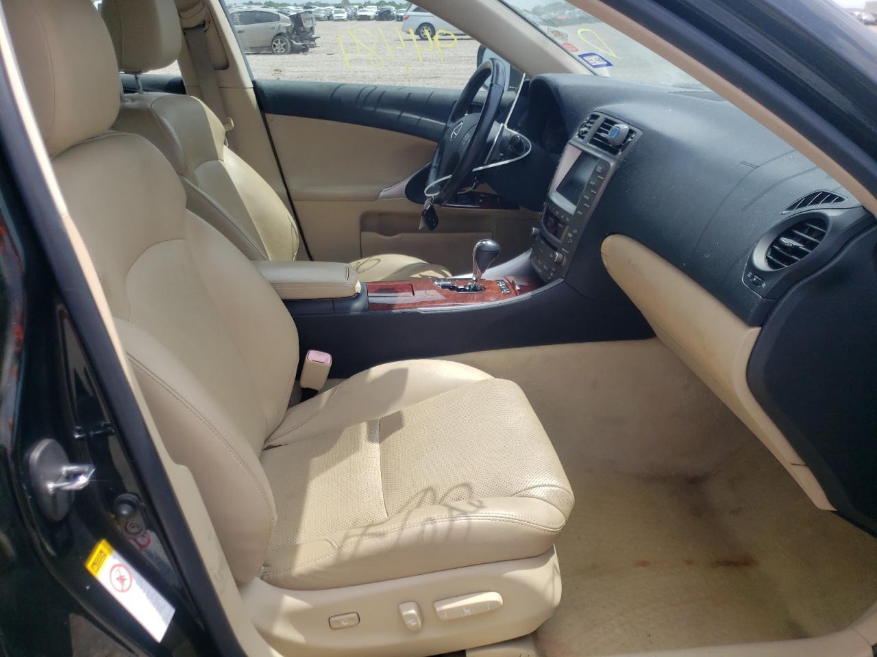 Photo 5 from auction – 2007 LEXUS IS 250 with VIN JTHCK262275011105