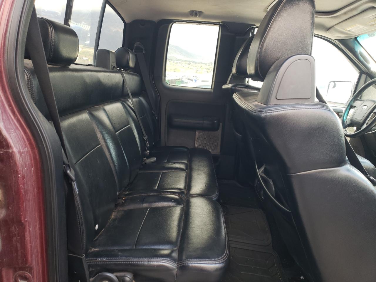 Photo 6 from auction – 2005 FORD F150 with VIN 1FTRX12555KC38827