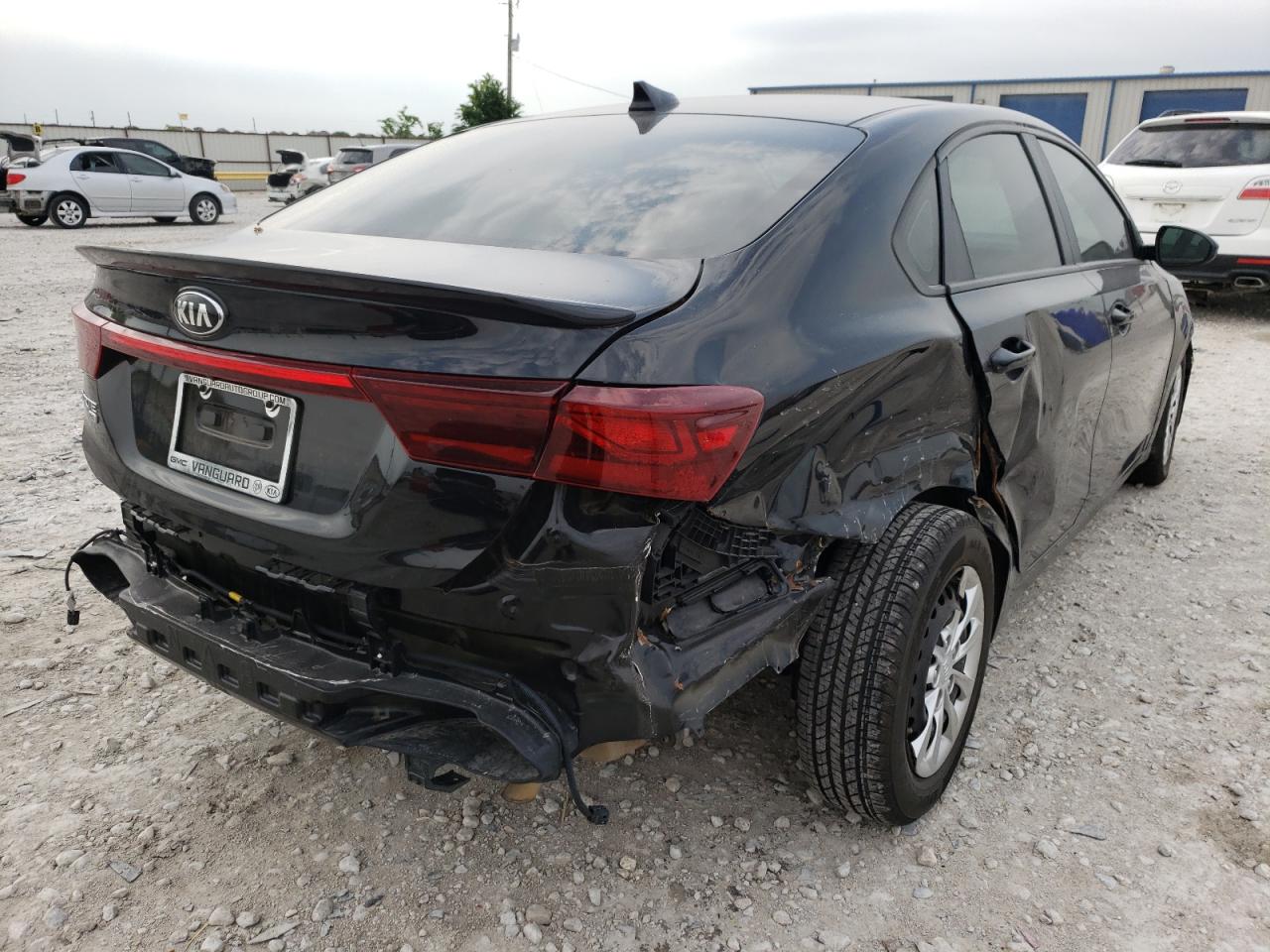 Photo 4 from auction – 2019 KIA FORTE FE with VIN 3KPF24AD3KE006091