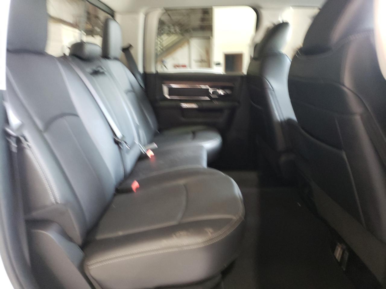 Photo 17 from auction – 2018 RAM 2500 LARAM with VIN 3C6UR5FLXJG156735