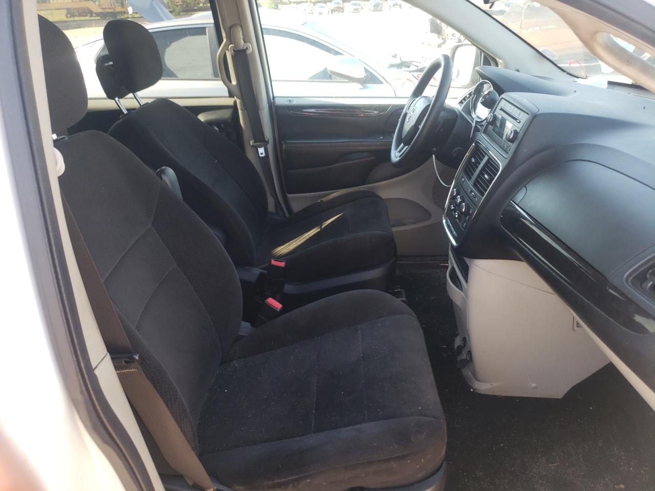 Photo 5 from auction – 2013 DODGE GRAND CARA with VIN 2C4RDGCG2DR750024