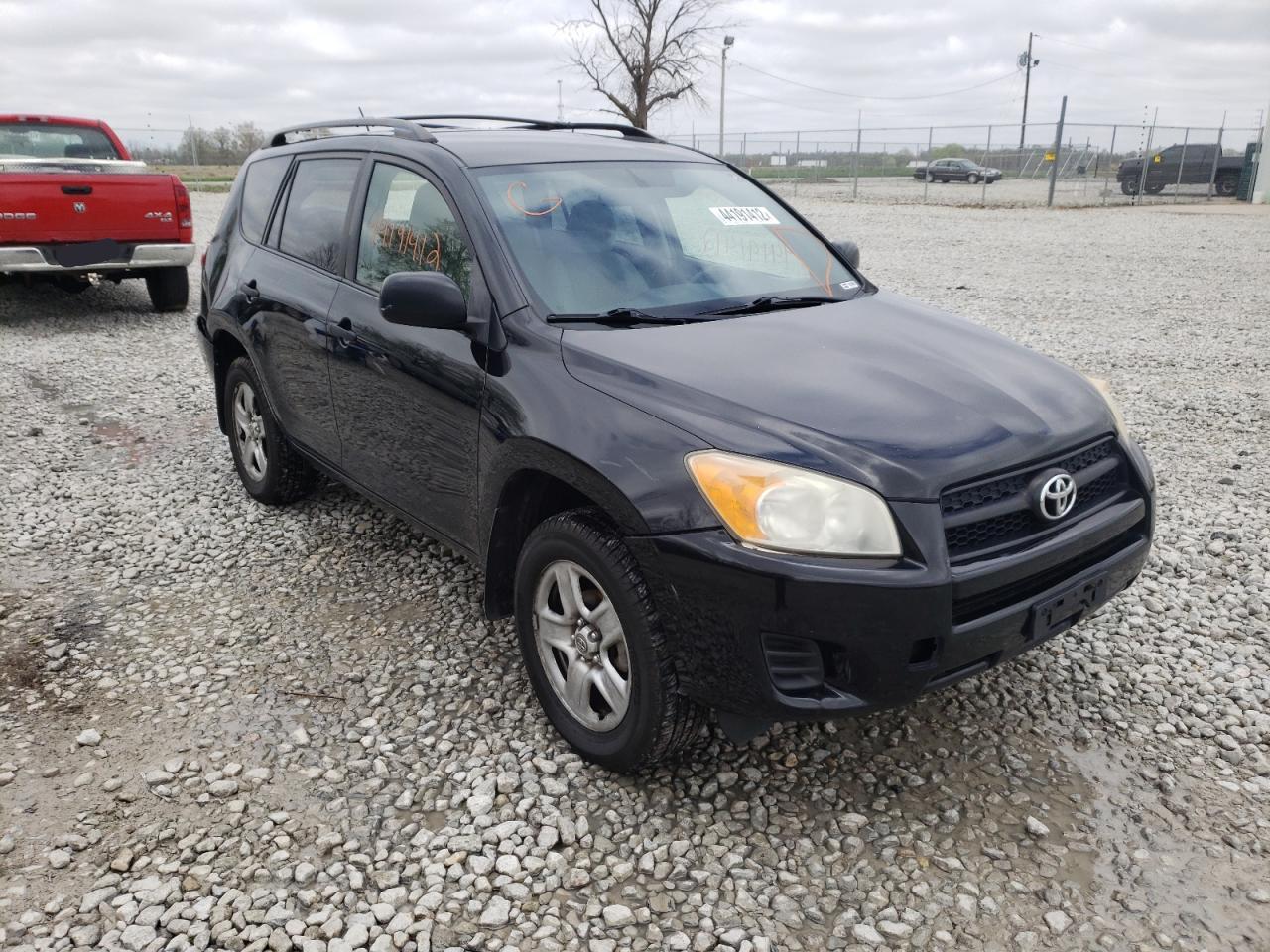 TOYOTA RAV4 2010 z numerem VIN JTMBF4DV2AD037887 - Zdjęcie z aukcji