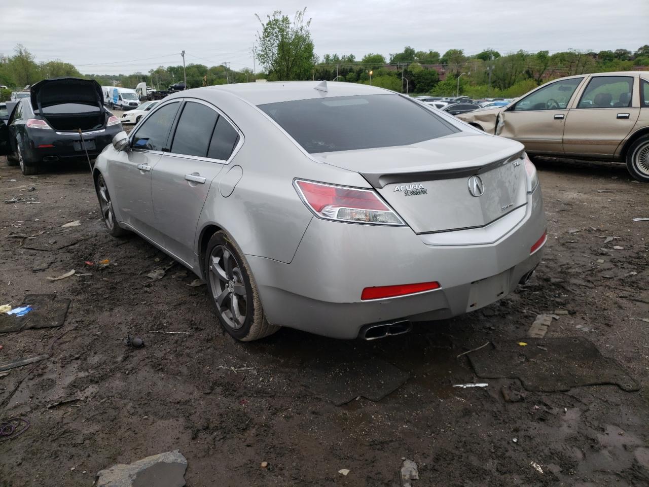 Photo 3 from auction – 2011 ACURA TL with VIN 19UUA9F50BA000388