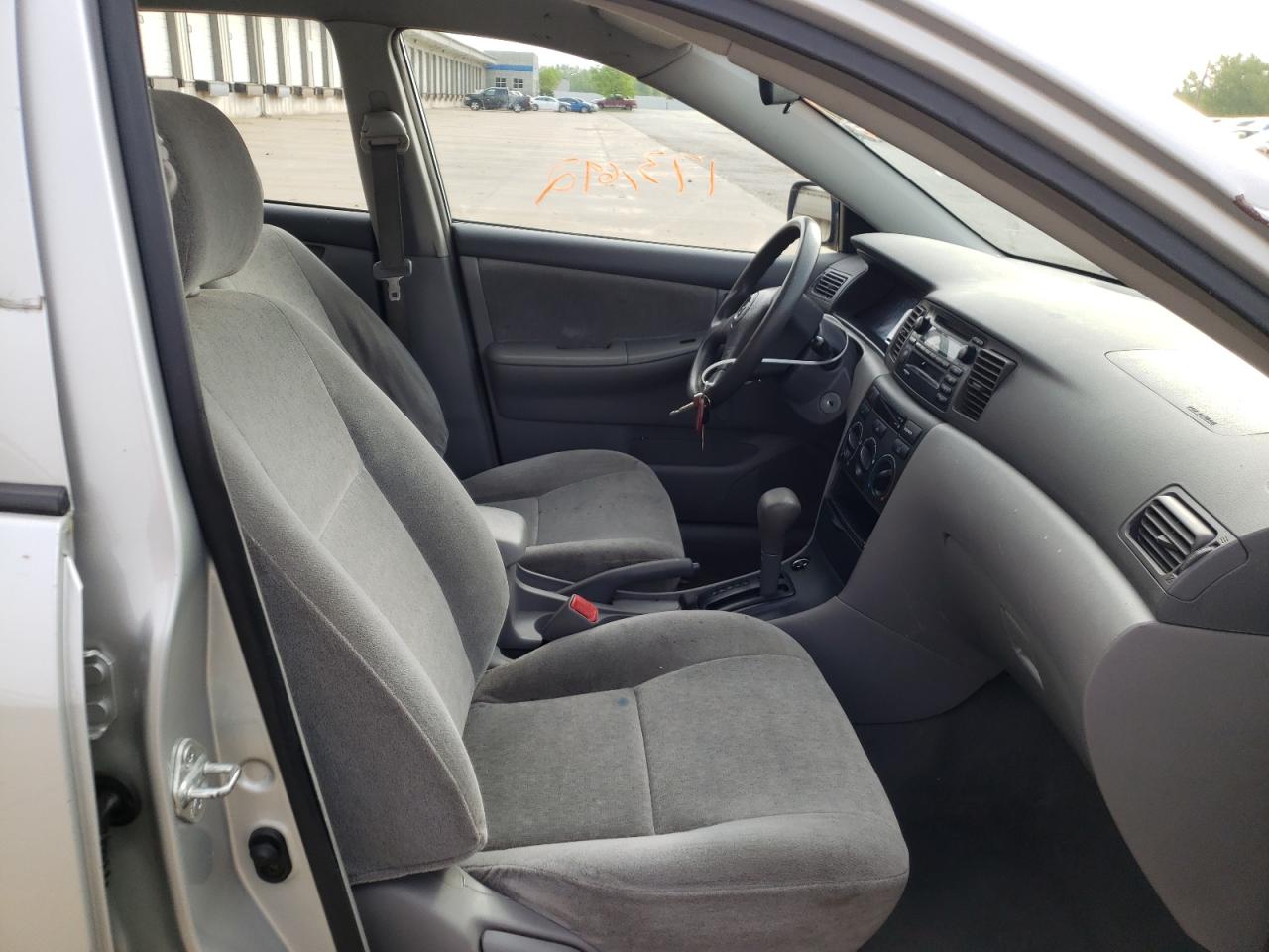 Photo 5 from auction – 2004 TOYOTA COROLLA CE with VIN 1NXBR32E44Z318223