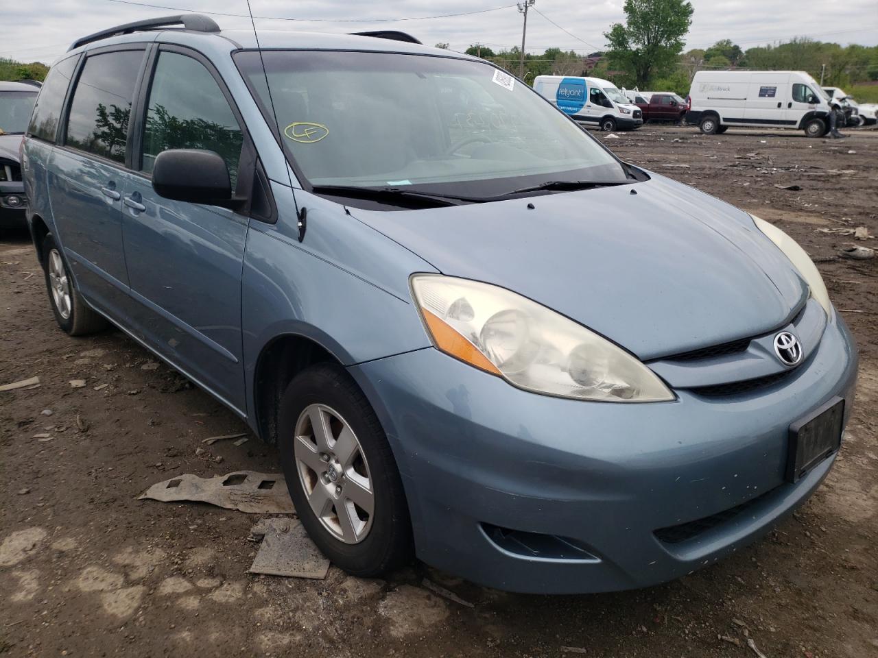 Photo 1 from auction – 2006 TOYOTA SIENNA CE with VIN 5TDZA23C66S519601
