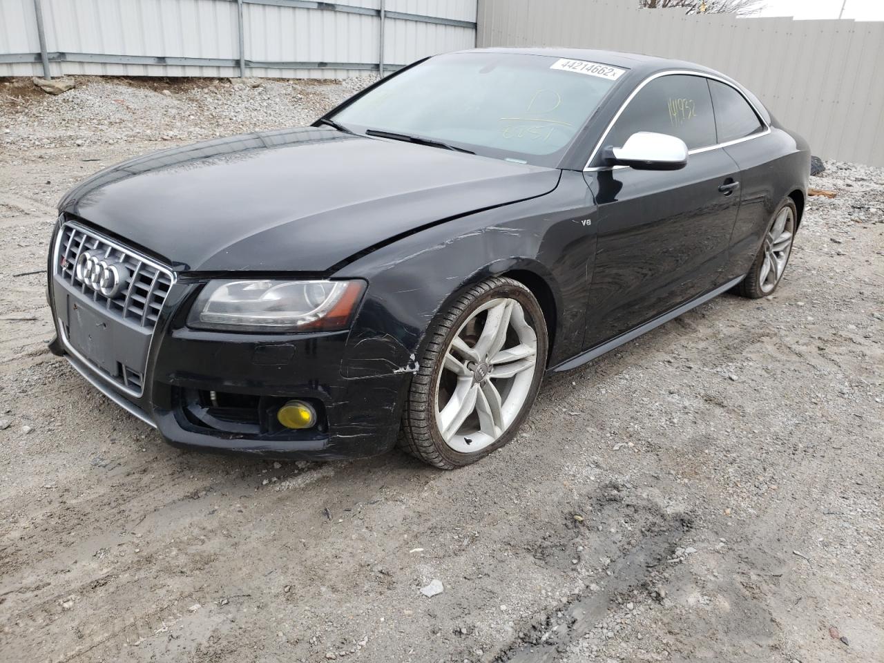 Photo 2 from auction – 2011 AUDI S5 PREMIUM with VIN WAUGVAFR1BA028251
