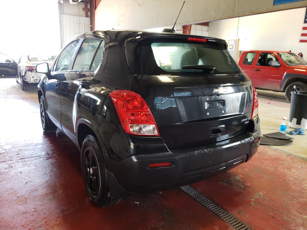 Photo 3 from auction – 2015 CHEVROLET TRAX 1LS with VIN KL7CJPSBXFB106046