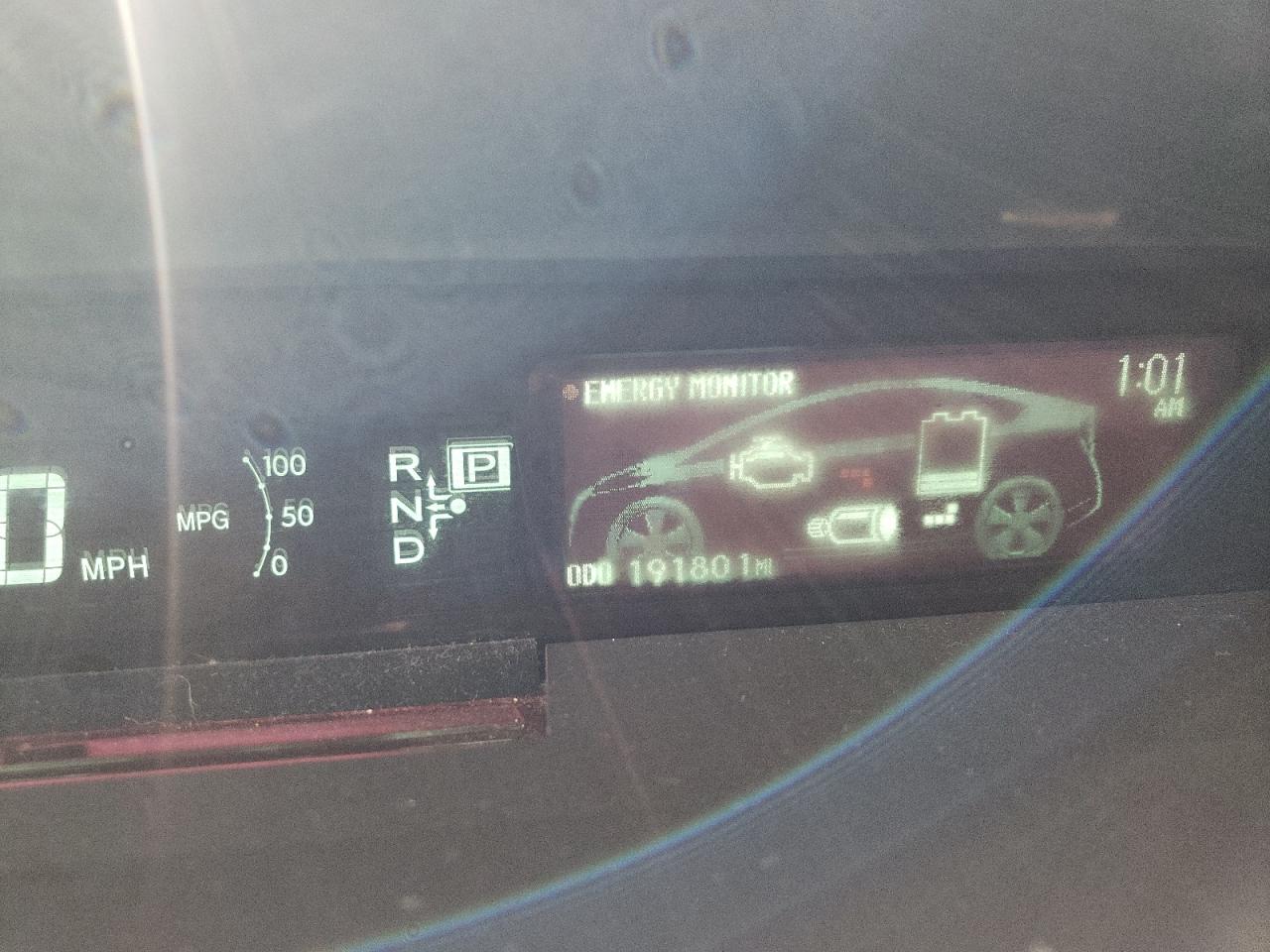 Photo 8 from auction – 2010 TOYOTA PRIUS with VIN JTDKN3DUXA0074889