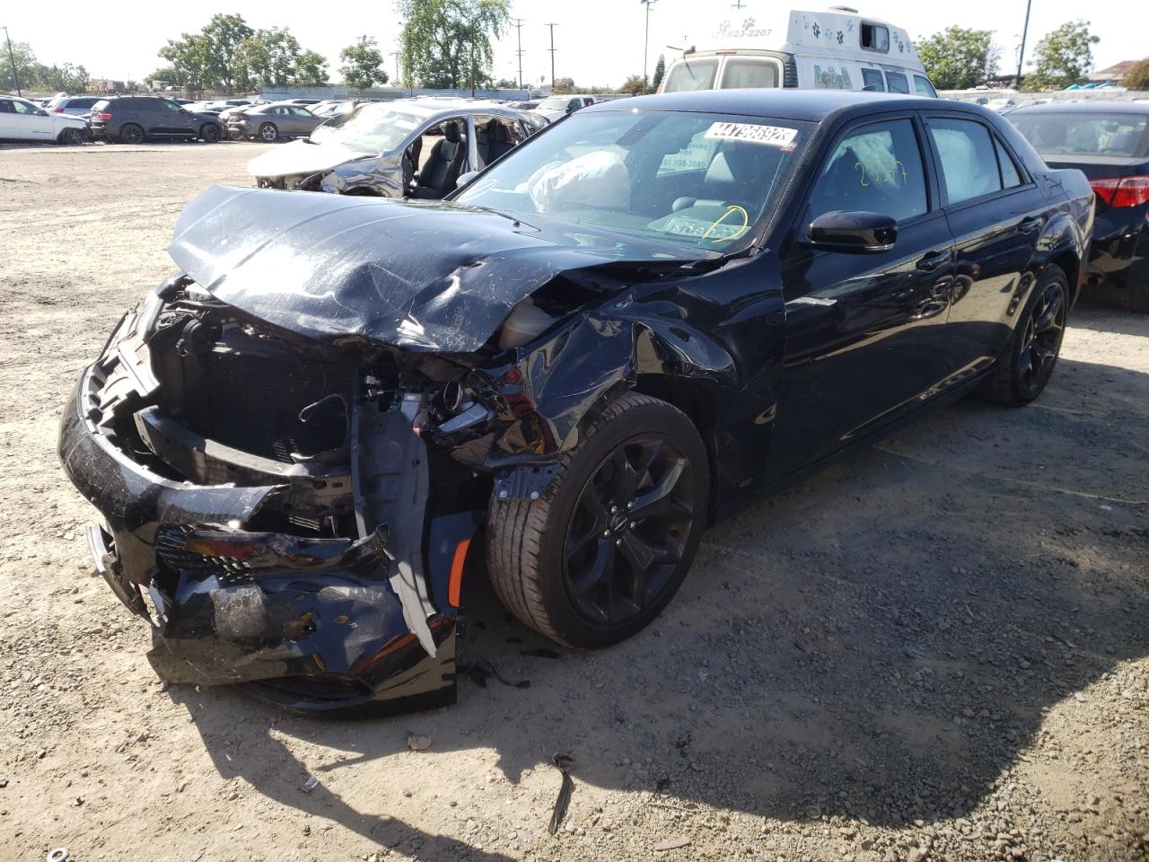 Photo 2 from auction – 2021 CHRYSLER 300 S with VIN 2C3CCABG5MH595857