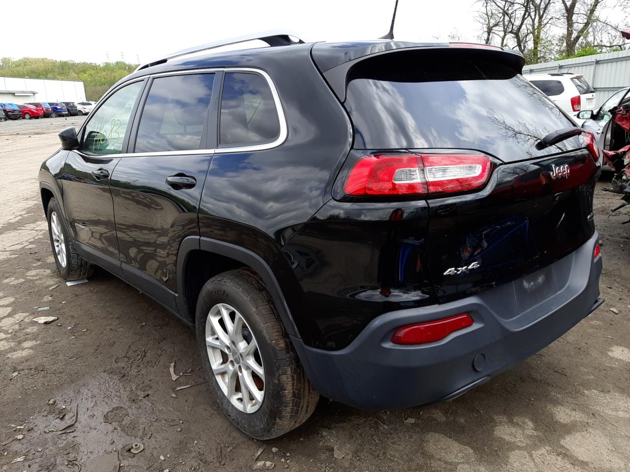 Photo 3 from auction – 2018 JEEP CHEROKEE L with VIN 1C4PJMLB8JD529805