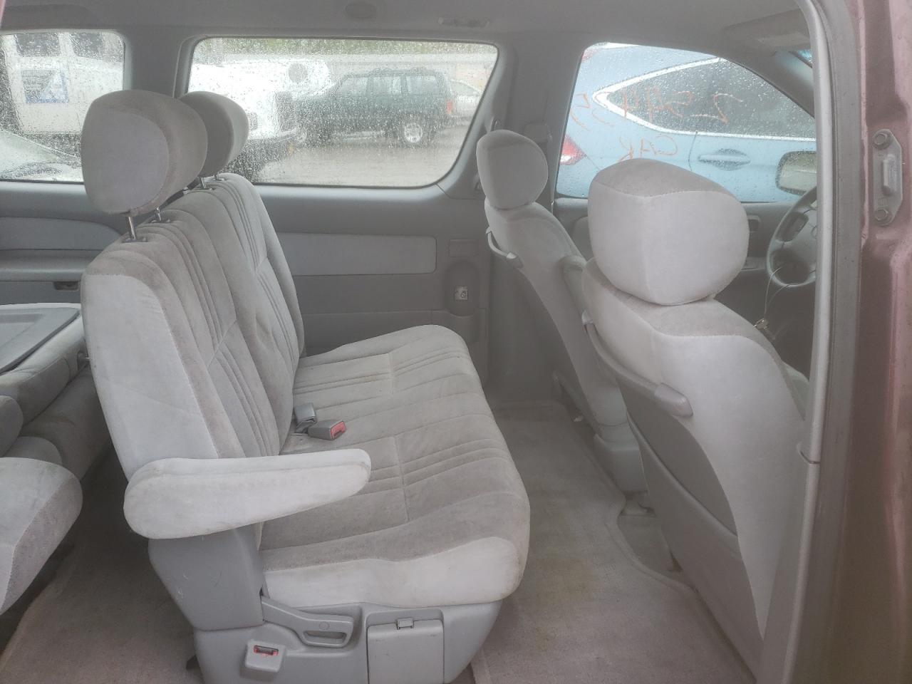 Photo 17 from auction – 2000 TOYOTA SIENNA CE with VIN 4T3ZF19C2YU183806