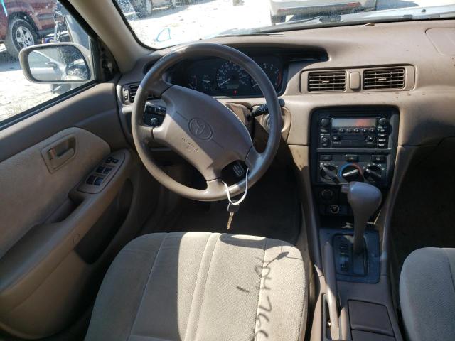 Photo 9 from auction – 2000 TOYOTA CAMRY CE with VIN 4T1BG22K7YU986285
