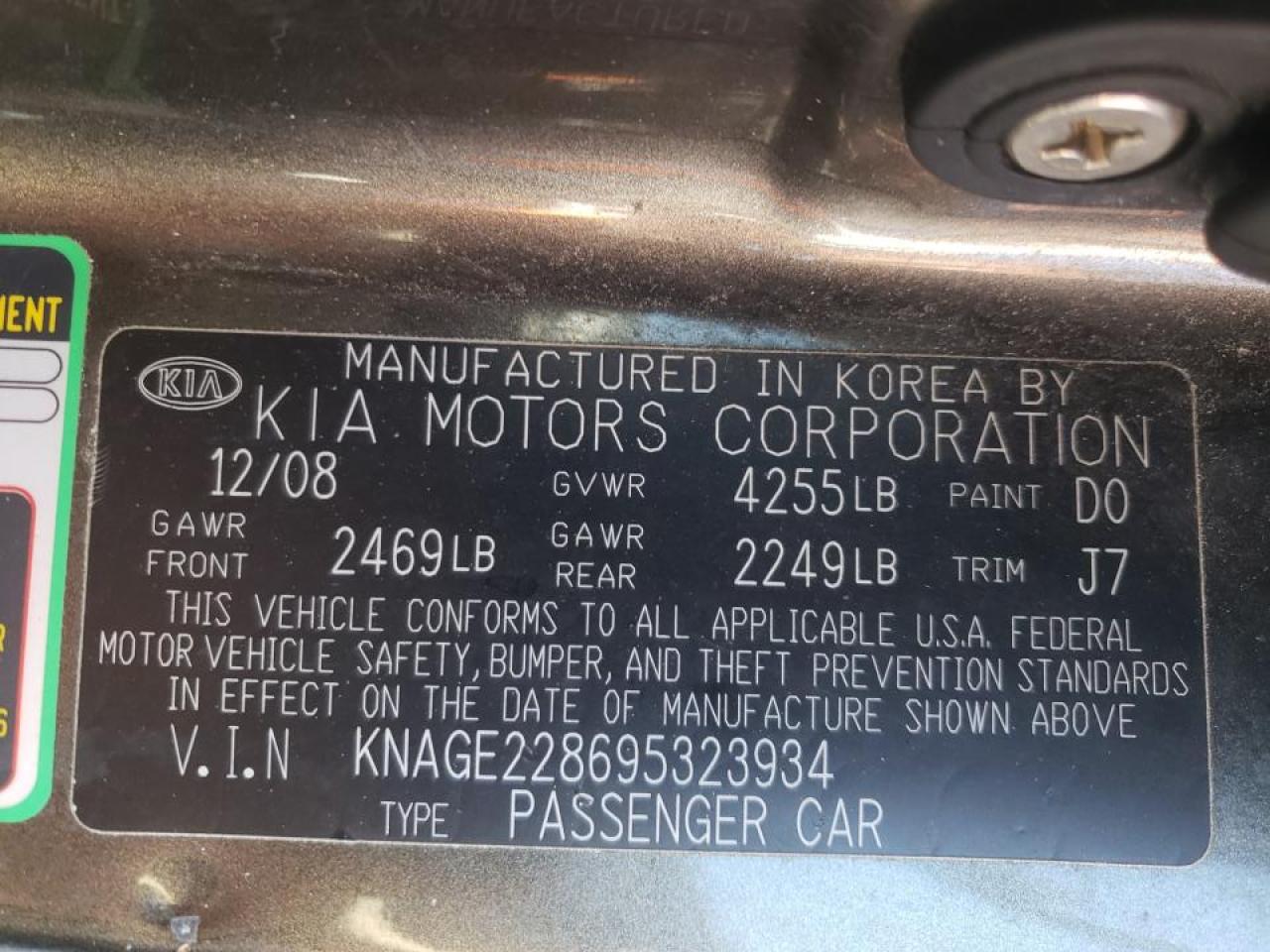 Photo 10 from auction – 2009 KIA OPTIMA LX with VIN KNAGE228695323934