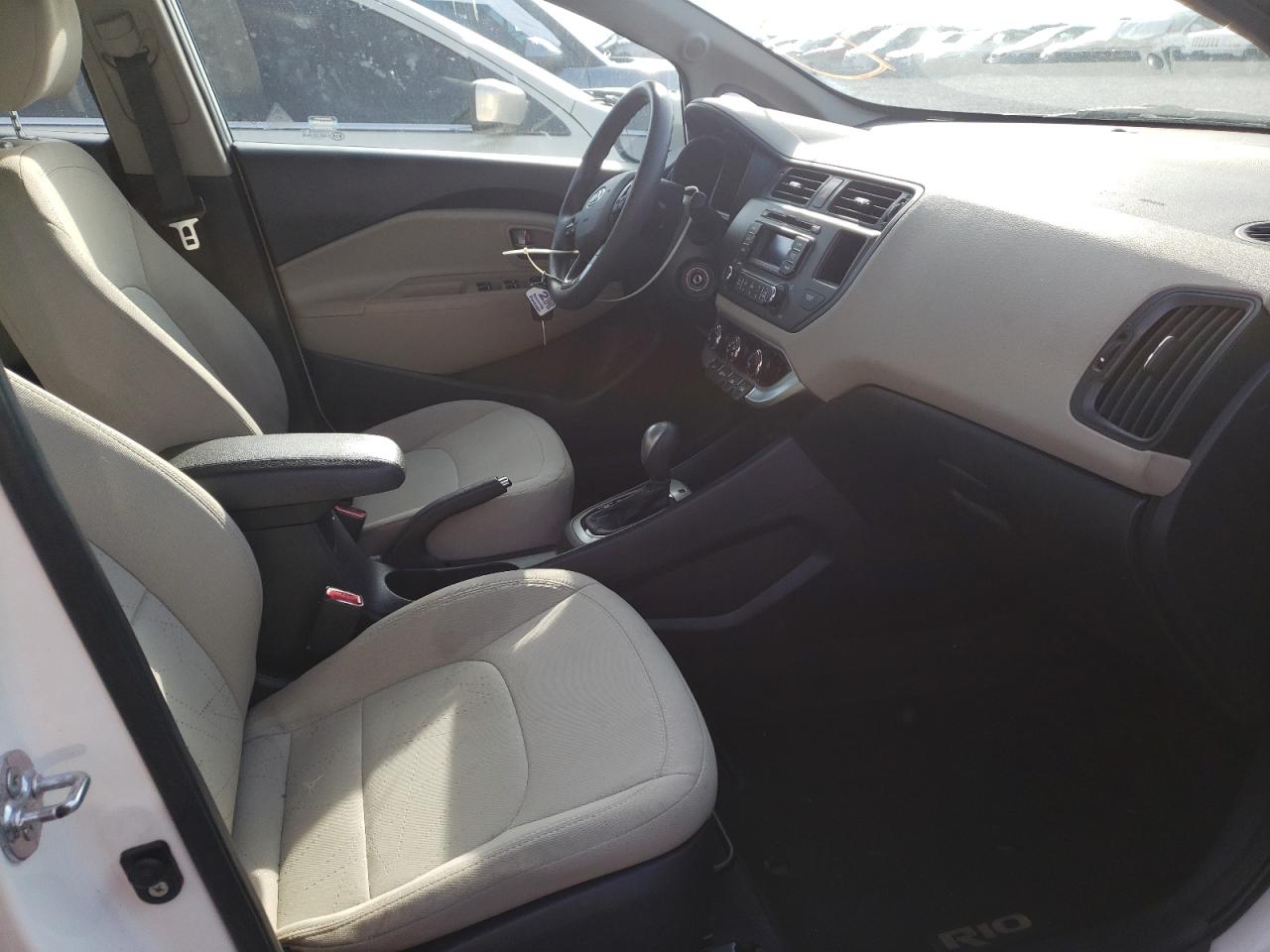 Photo 5 from auction – 2012 KIA RIO EX with VIN KNADN5A35C6081326