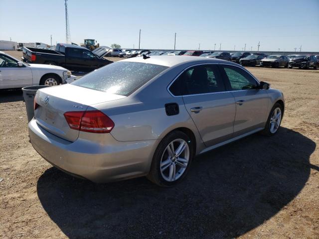 Photo 4 from auction – 2014 VOLKSWAGEN PASSAT SE with VIN 1VWBS7A38EC065573