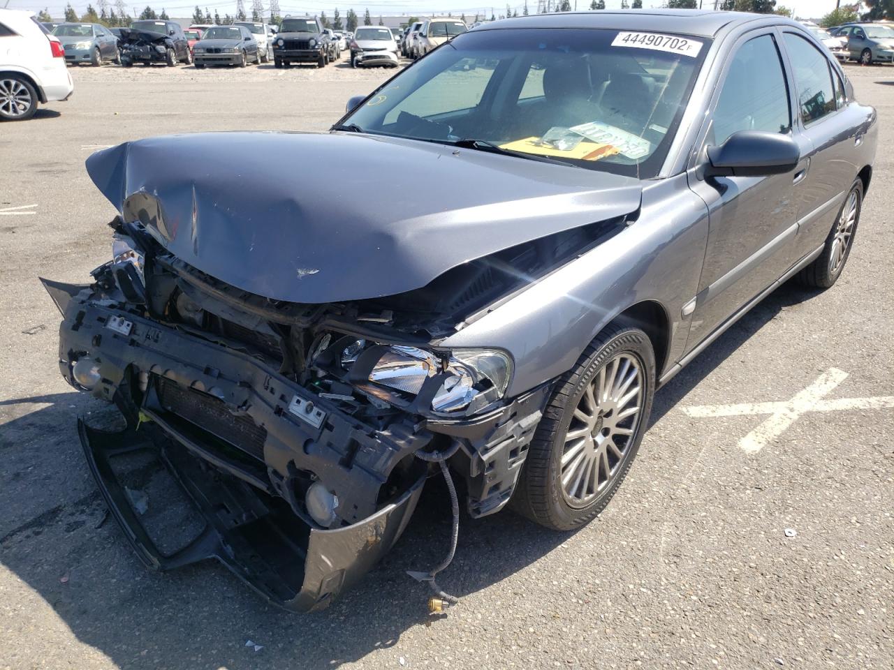 Photo 2 from auction – 2003 VOLVO S60 2.4T with VIN YV1RS58D132250212
