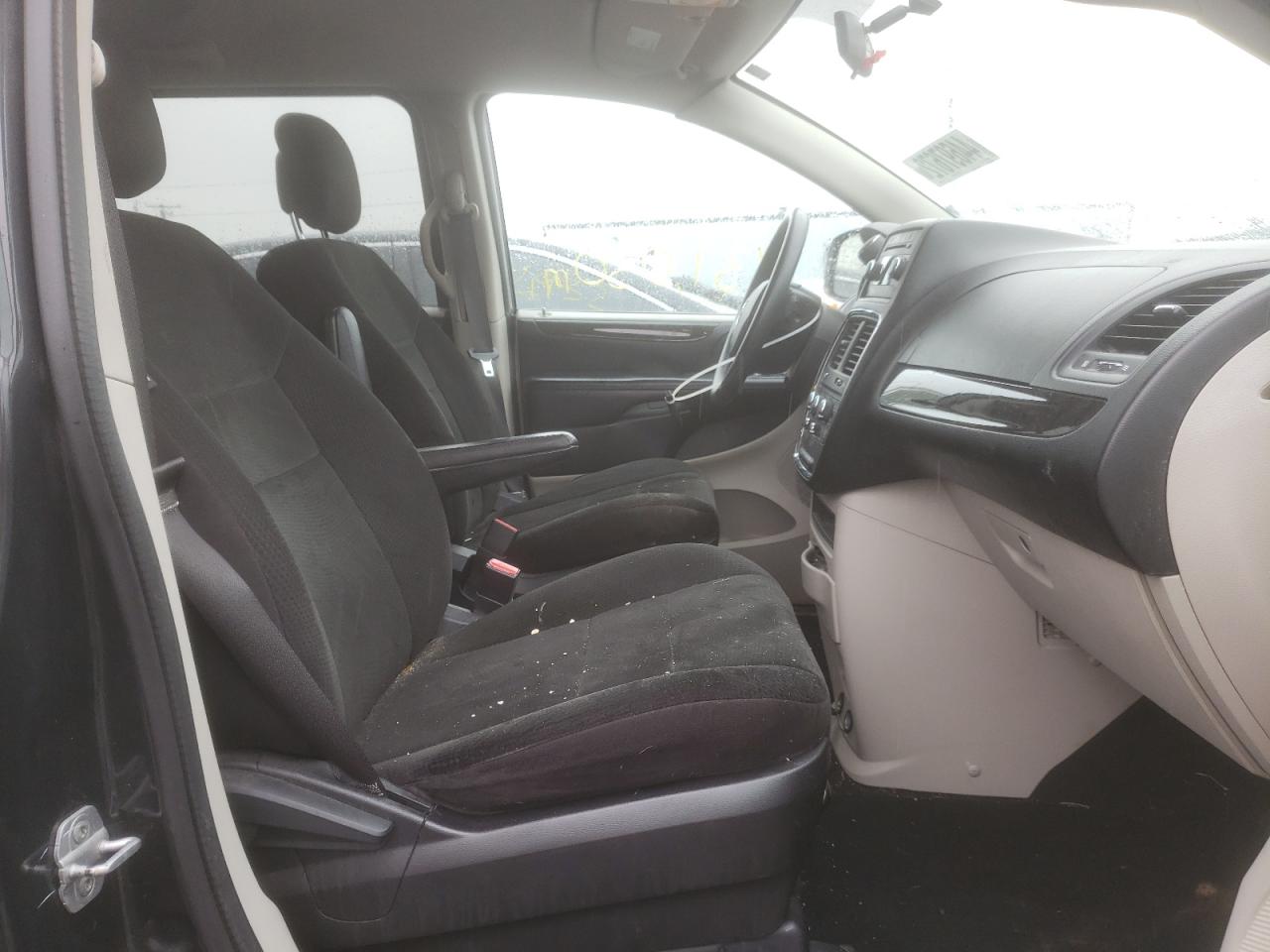 Photo 5 from auction – 2012 DODGE GRAND CARA with VIN 2C4RDGBG4CR143056