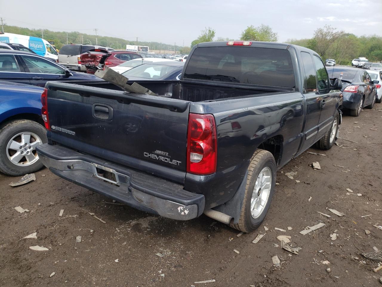 Photo 4 from auction – 2003 CHEVROLET SILVRDO LT with VIN 2GCEC19T131160137