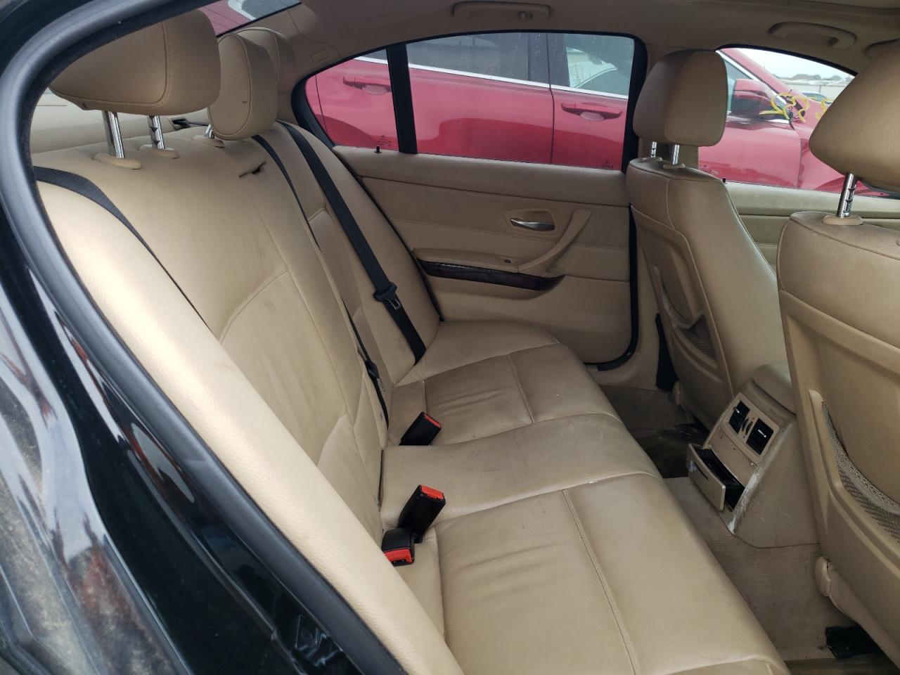 Photo 6 from auction – 2006 BMW 325 I with VIN WBAVB13536PT13392