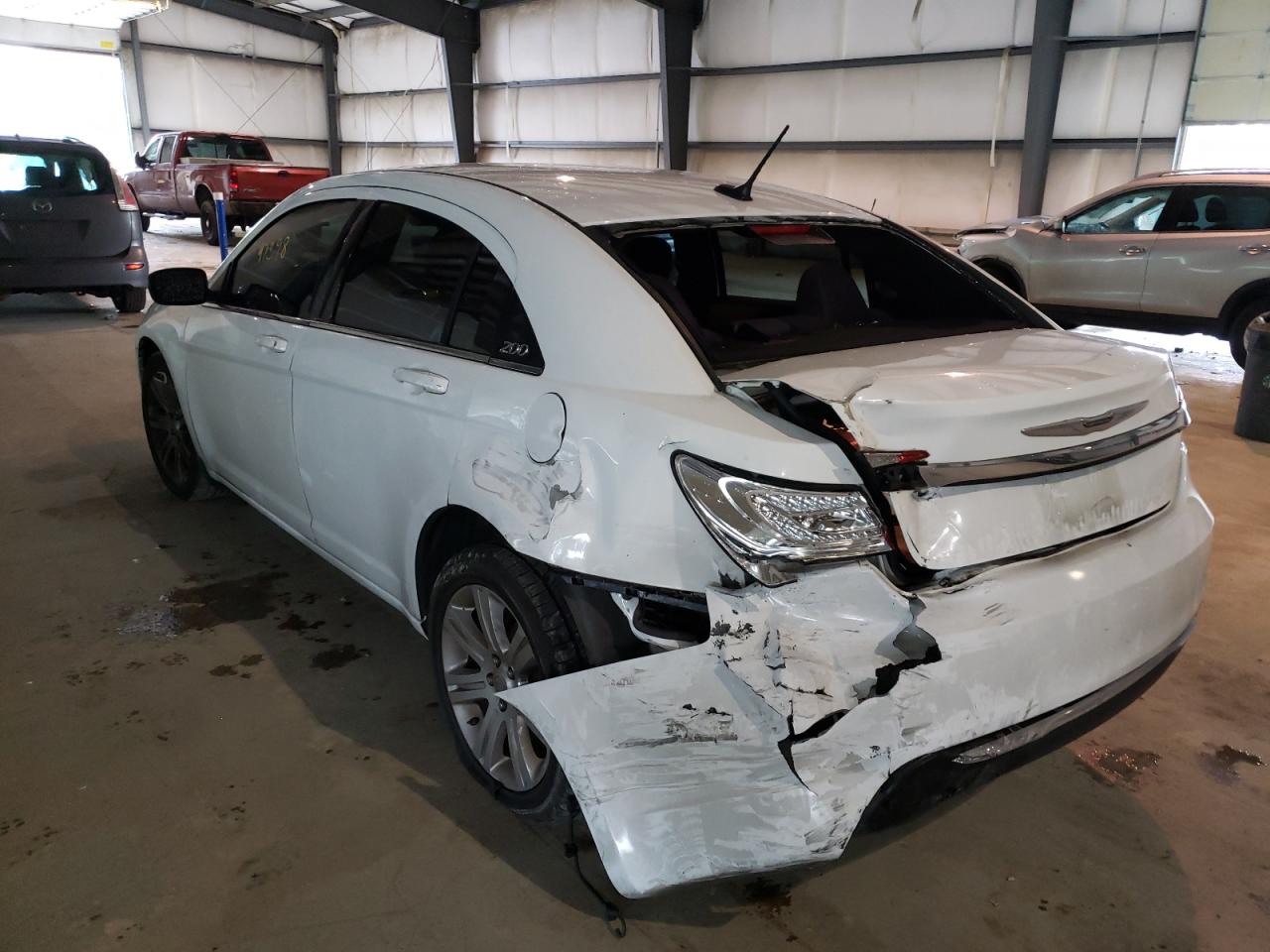 Photo 3 from auction – 2013 CHRYSLER 200 LX with VIN 1C3CCBAB0DN762872