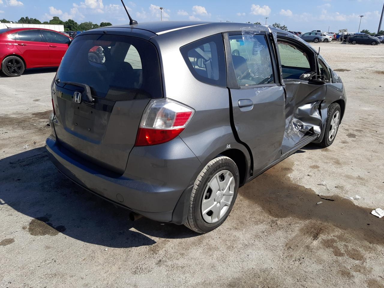 Photo 4 from auction – 2013 HONDA FIT with VIN JHMGE8H34DC054269