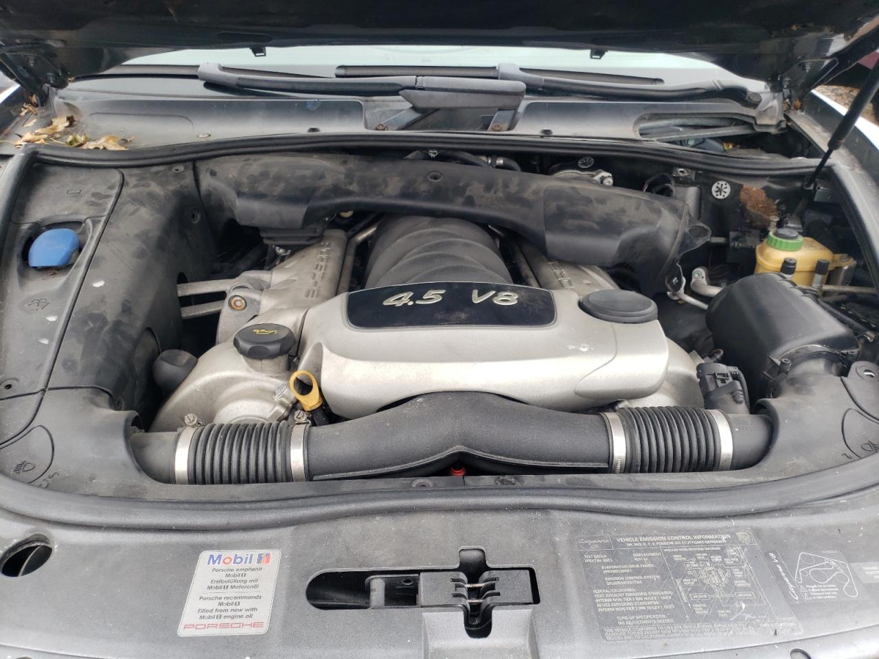 صورة رقم 7 من المزاد - 2004 PORSCHE CAYENNE S مع VIN WP1AB29P04LA69414