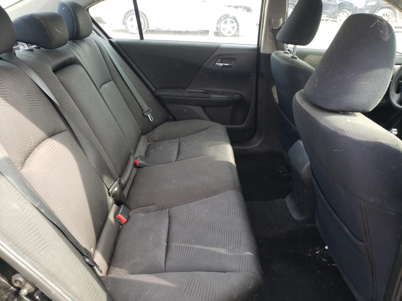 Photo 6 from auction – 2015 HONDA ACCORD LX with VIN 1HGCR2F35FA137746