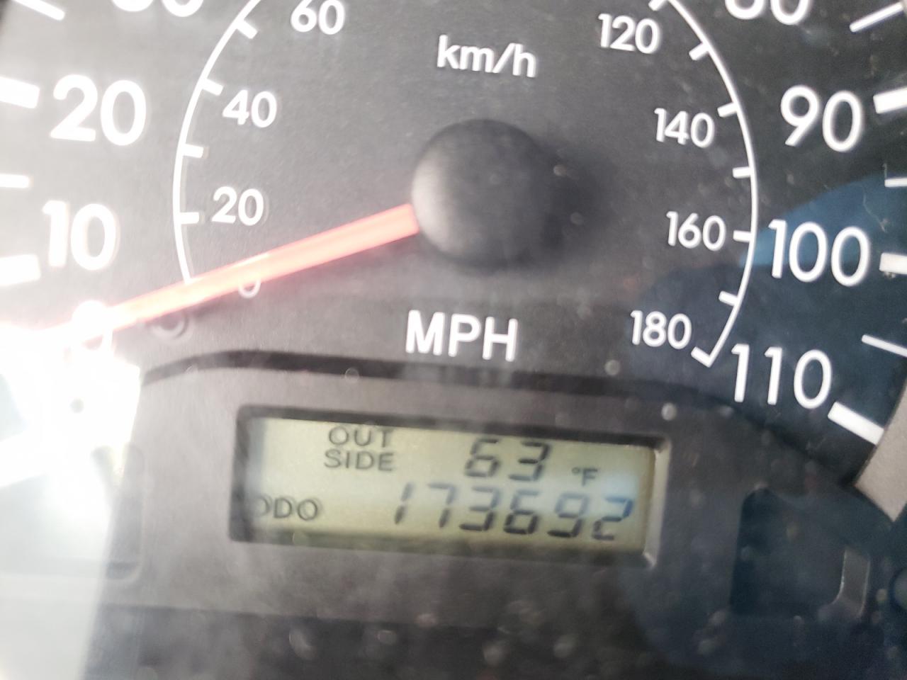 Photo 8 from auction – 2004 TOYOTA COROLLA CE with VIN 1NXBR32E44Z318223