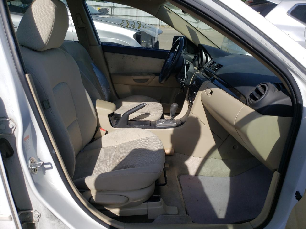 Photo 5 from auction – 2008 MAZDA 3 I with VIN JM1BK32G581873635