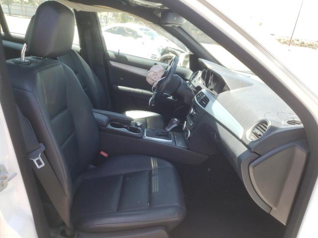 Photo 5 from auction – 2014 MERCEDES-BENZ C 250 with VIN WDDGF4HB8EA957915