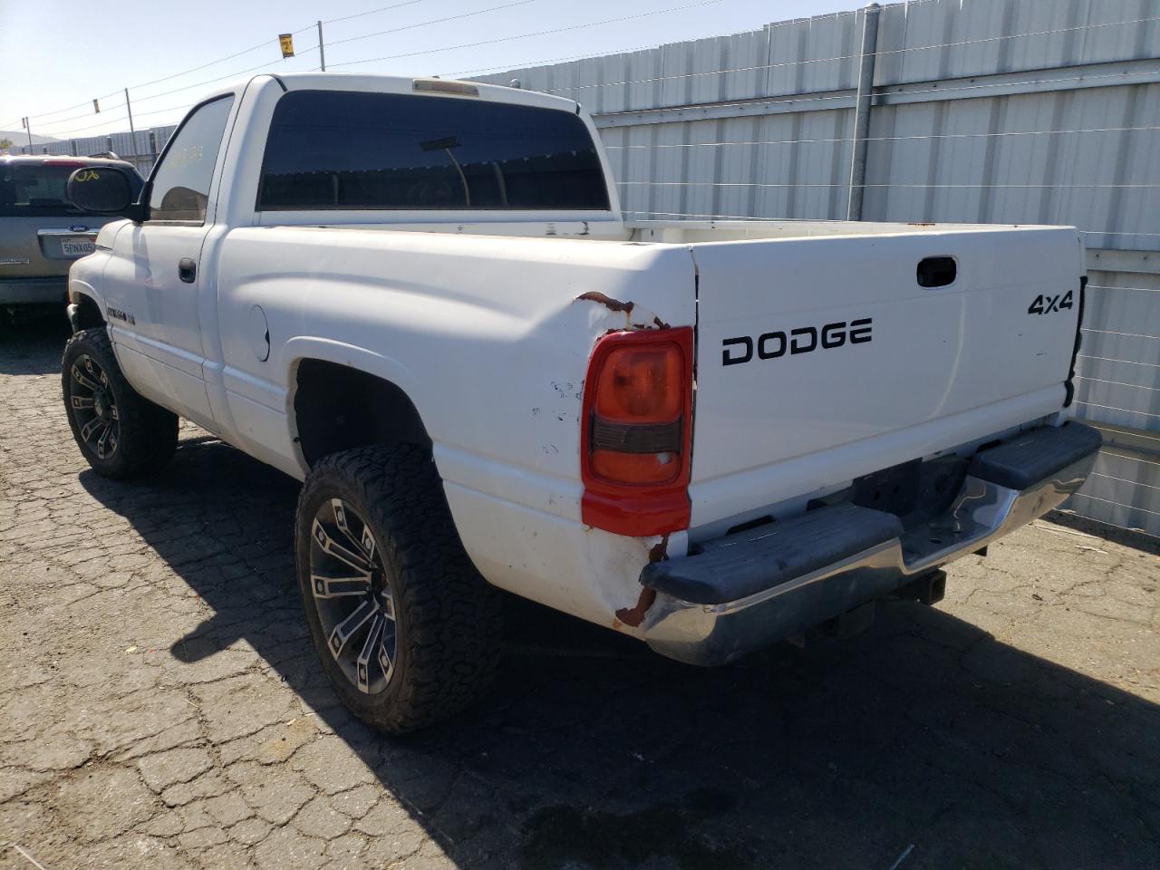 Photo 3 from auction – 2001 DODGE RAM 1500 with VIN 1B7HF16Y81S702822