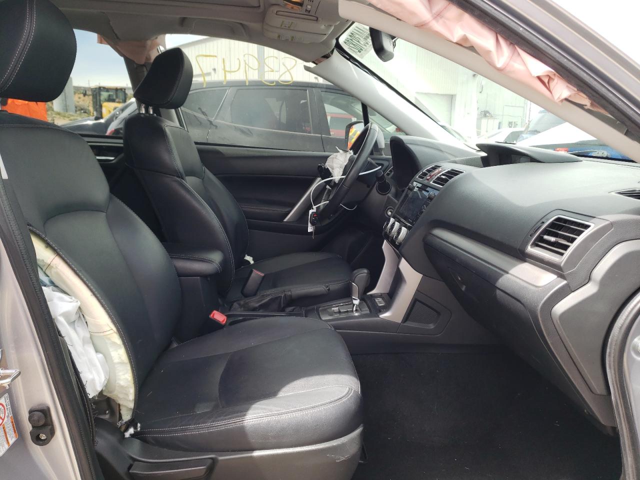 Photo 5 from auction – 2016 SUBARU FORESTER 2 with VIN JF2SJAHC1GH557524