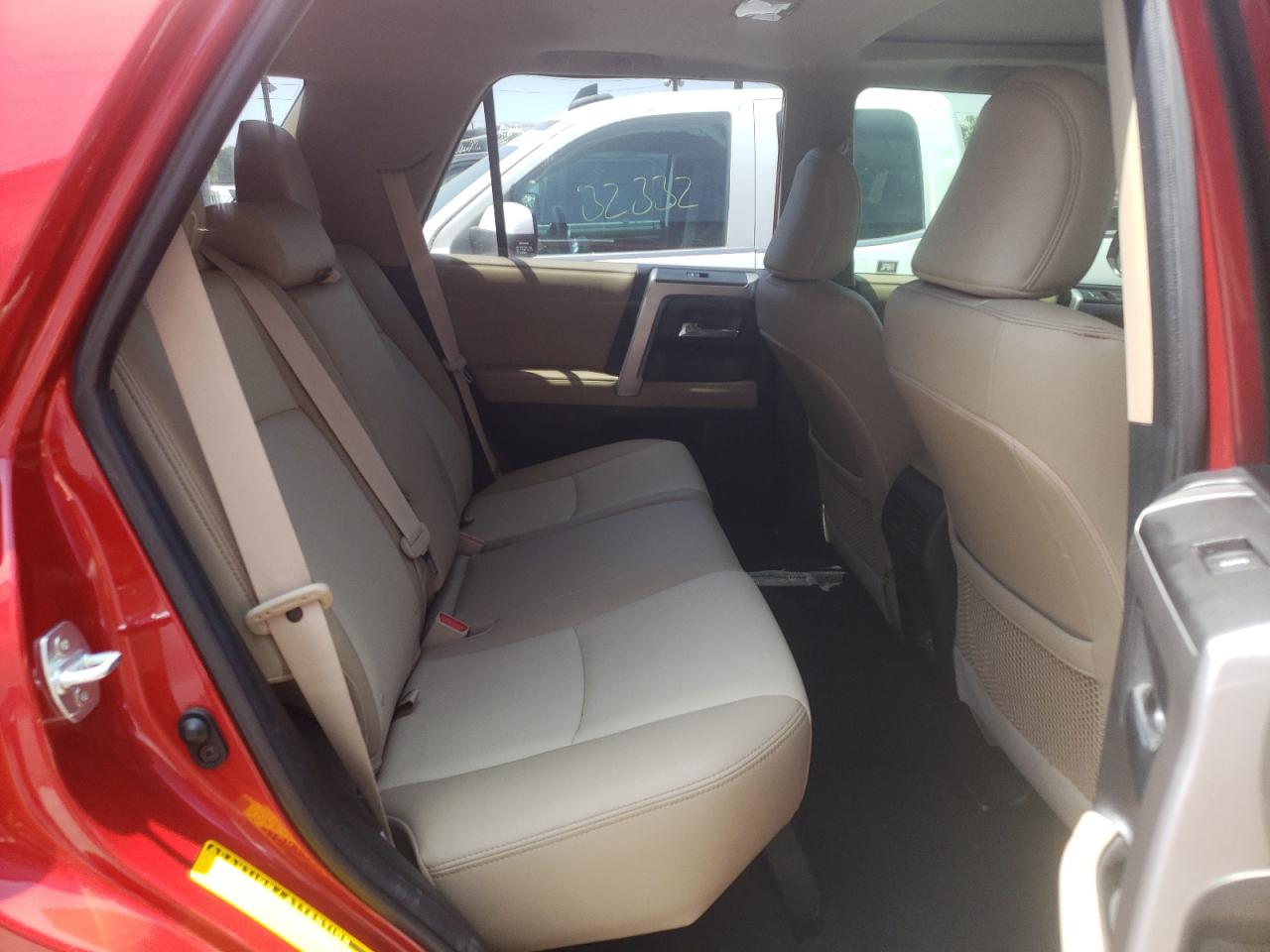 Photo 6 from auction – 2020 TOYOTA 4RUNNER SR with VIN JTEBU5JR8L5748263