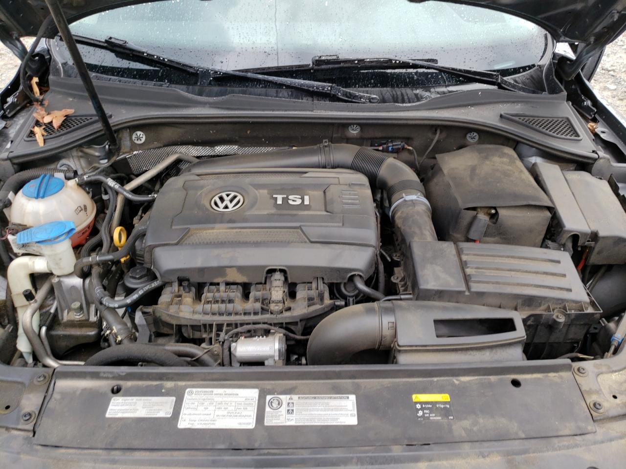 Photo 7 from auction – 2016 VOLKSWAGEN PASSAT S with VIN 1VWAS7A32GC042790