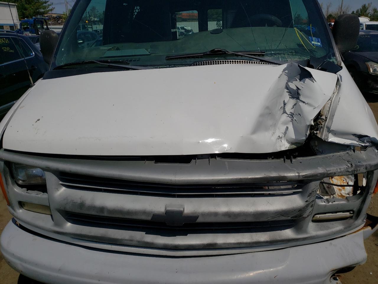 Photo 7 from auction – 2002 CHEVROLET EXPRESS G3 with VIN 1GCHG35R221227288