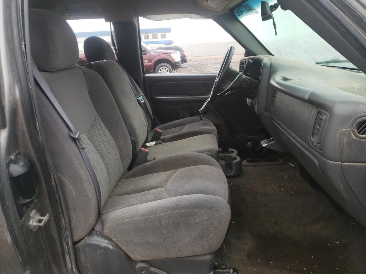 Photo 5 from auction – 2006 CHEVROLET SILVERADO with VIN 1GCEK19B96Z281925