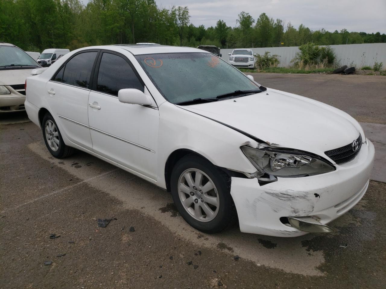 TOYOTA CAMRY LE 2003 with VIN 4T1BE32K03U259820 - Photo from auction