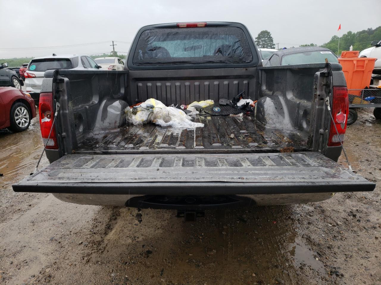 Photo 6 from auction – 2004 FORD F-150 HERI with VIN 2FTRF17214CA73220
