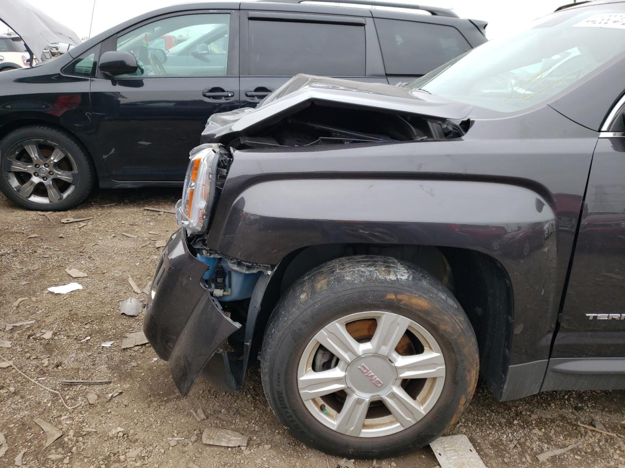 Photo 9 from auction – 2015 GMC TERRAIN SL with VIN 2GKALREK7F6397530