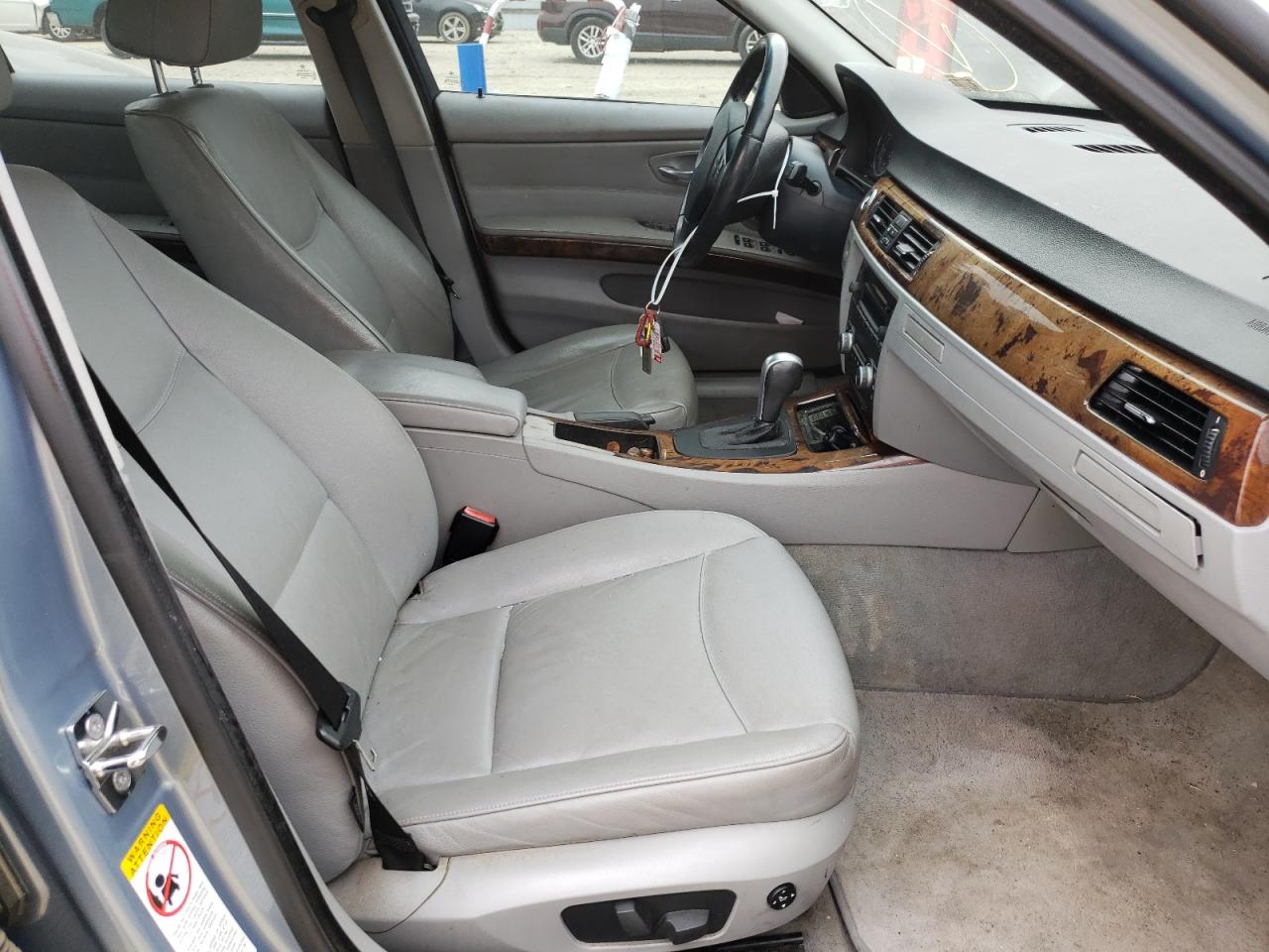 Photo 5 from auction – 2007 BMW 328 I with VIN WBAVA37517NL11209