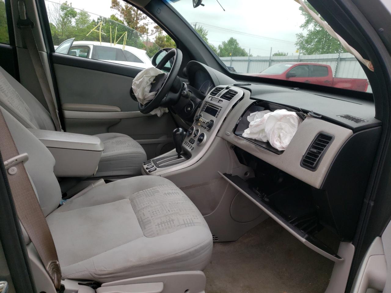 Photo 5 from auction – 2005 CHEVROLET EQUINOX with VIN 2CNDL23F356093885