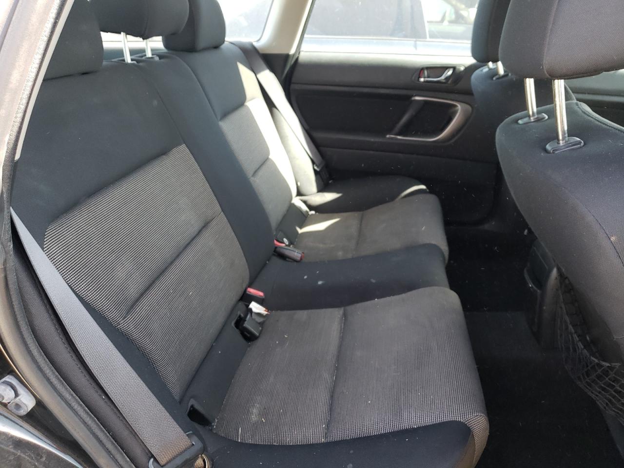 Photo 6 from auction – 2007 SUBARU LEGACY OUT with VIN 4S4BP61CX77342570
