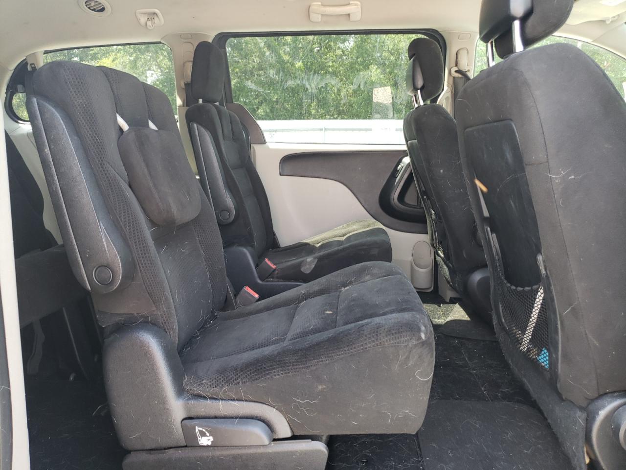 Photo 6 from auction – 2016 DODGE GRAND CARA with VIN 2C4RDGCG7GR177867