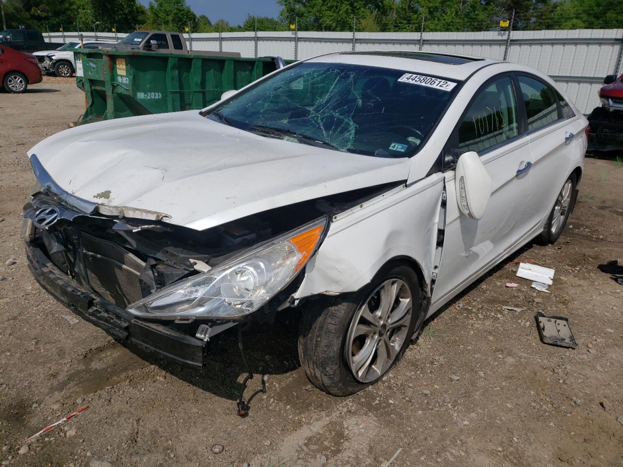 Photo 2 from auction – 2013 HYUNDAI SONATA SE with VIN 5NPEC4AC6DH572115