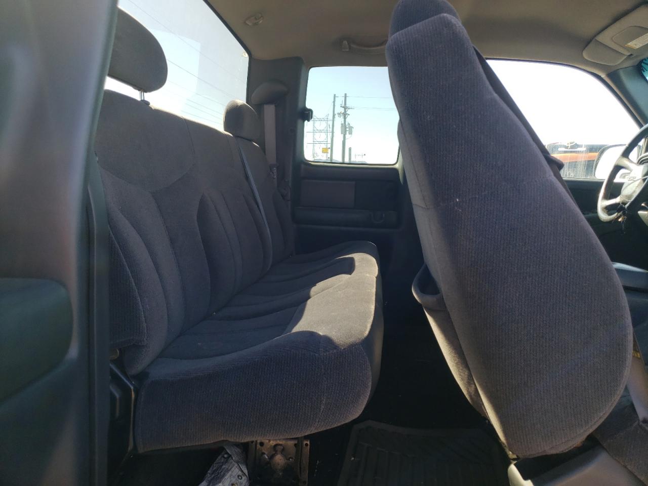 Photo 6 from auction – 2000 GMC NEW SIERRA with VIN 1GTEK19T0YZ161992