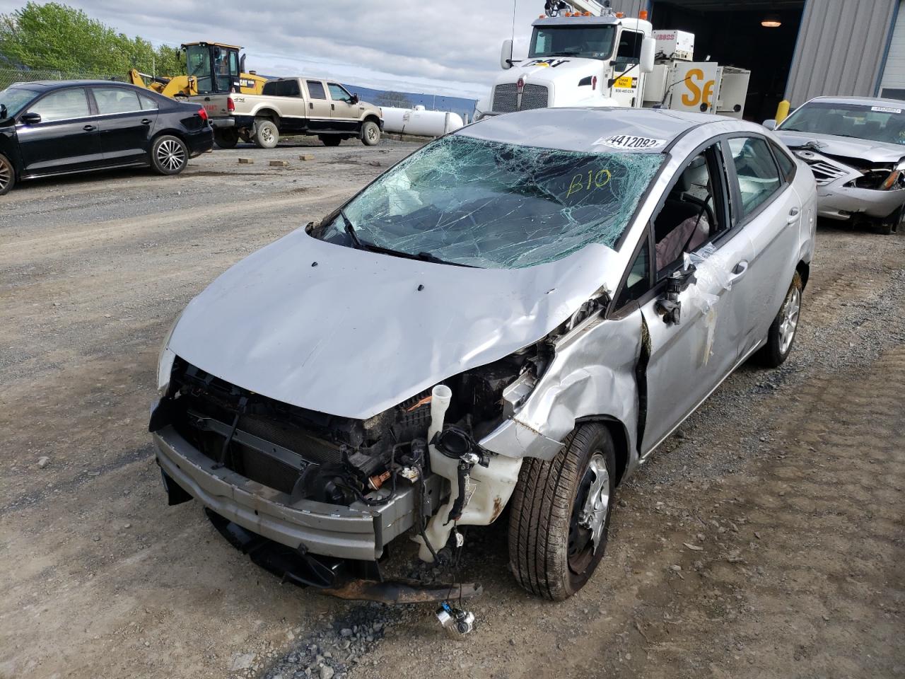 Photo 2 from auction – 2011 FORD FIESTA SE with VIN 3FADP4BJ0BM141828